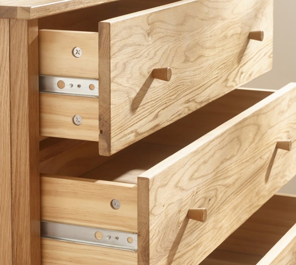 Coxmoor Oak 5 Drawer Wooden Chest of Drawers