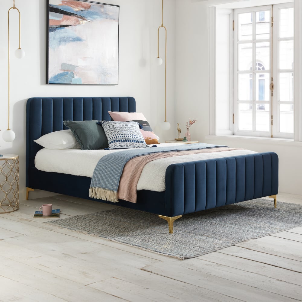 Hanam Midnight Blue Velvet Bed